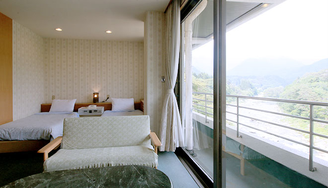 ツイン和洋室一例（最大４名）