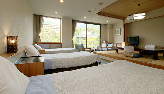 トリプル和洋室